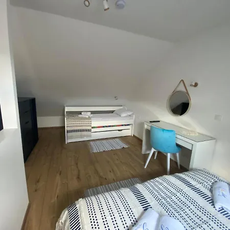Solek Apartamenty I Pokoje Goscinne Großmöllen Exterior foto