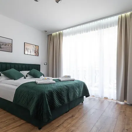 Solek Apartamenty I Pokoje Goscinne Großmöllen Exterior foto