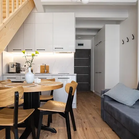 Solek Apartamenty I Pokoje Goscinne Großmöllen Exterior foto
